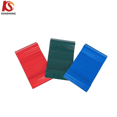 4 طبقة ASA تغطية PVC أسطح سقف ترابيزويدية أبيض ASA سطح UPVC سقف ورقة مع 1.5-3،0mm سمك