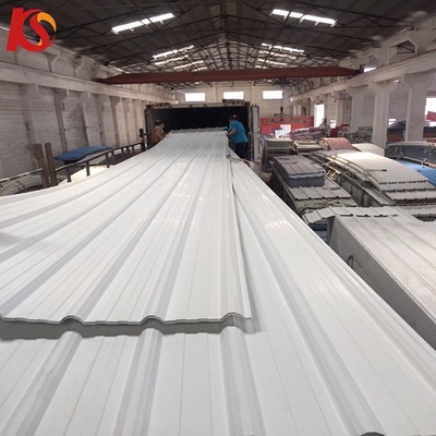 1.5-3.0 ملم سمك البلاستيك المموج UPVC سقف / سقف البلاط لامينات تيكو PVC و OEM الخيار
