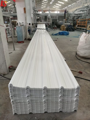 930mm عرض ASA طلاء PVC لامينا دي تيجاس لون مخصص UPVC سقف ورقة مع OEM