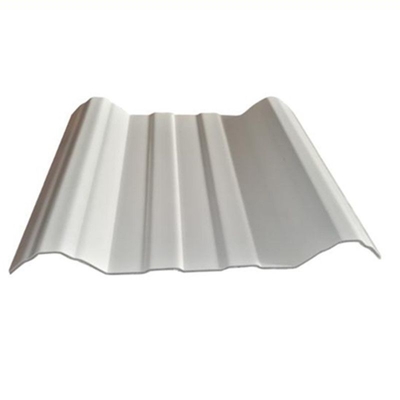 أوراق السقف المموجة UPVC الصديقة للبيئة بألوان وأحجام مختلفة 900mm-1360mm لحلول السقف المستدامة