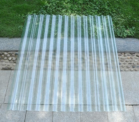 35.00cm * 30.00cm * 15.00cm حجم الحزمة بأسعار معقولة ودائمة FRP صفيحة سقف بلاستيكية شفافة من الألياف الزجاجية