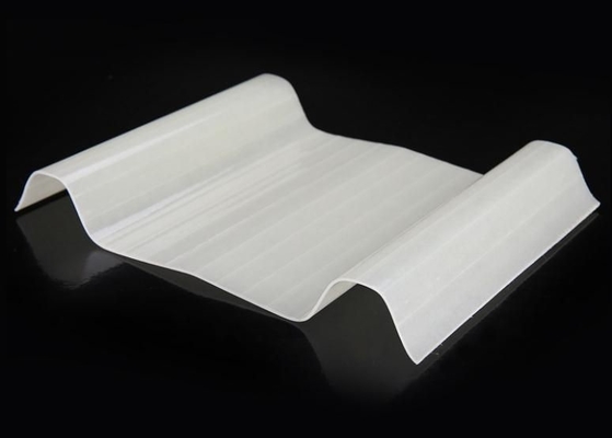 35.00cm * 30.00cm * 15.00cm حجم الحزمة FRP شفاف البلاستيك ألياف الزجاج سقف ورقة سهلة التثبيت وطريقة التشكيل