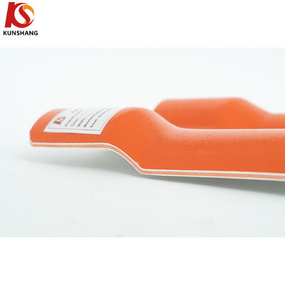 الراتنج الاصطناعي الأسبانية UPVC صفيحة السقف مع تكنولوجيا التطويق المتعددة الطبقات لمزيد من المتانة والعزل الحراري للضوضاء